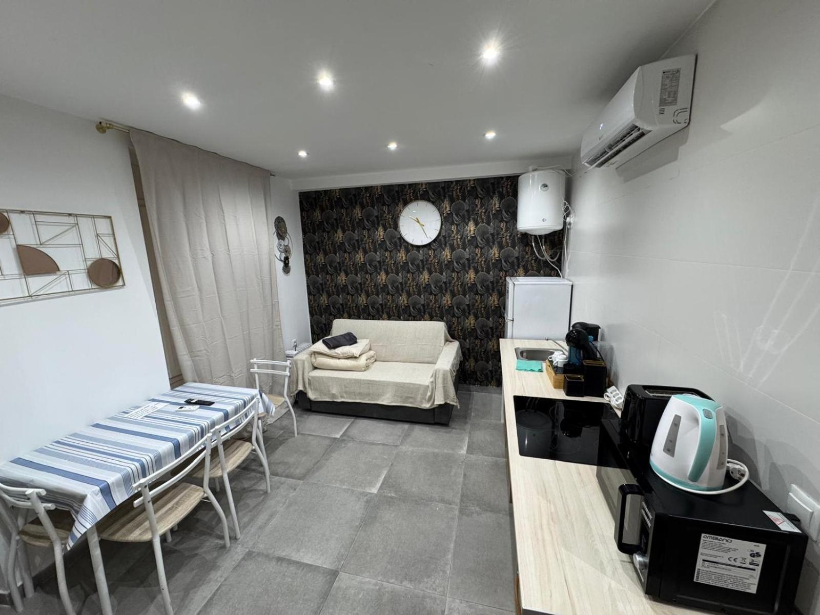 Luxury Apartments Near The Beach And Downtown Centrum 8 Alicante Exterior foto