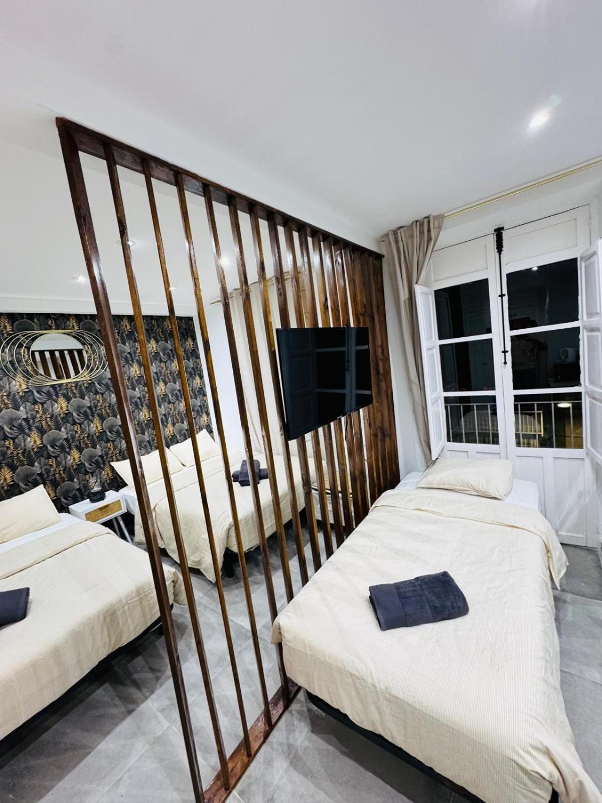 Luxury Apartments Near The Beach And Downtown Centrum 8 Alicante Exterior foto